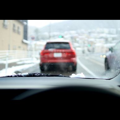 探偵の車での張り込みとは